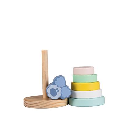 Detail houten ringen Woezel en Pip speelgoed