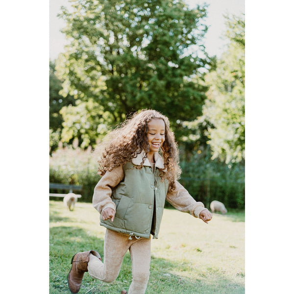 Allyson Mini Kindertrui met Ballonmouwen – Camel