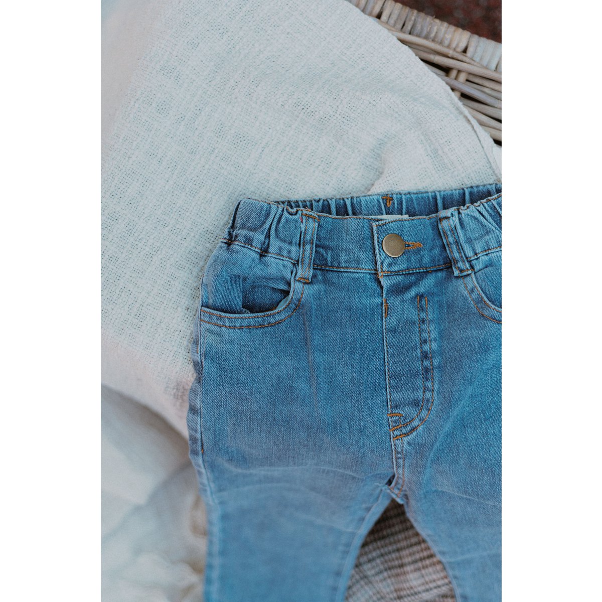 Camilla Flared Kinderjeans – Vintage Denim