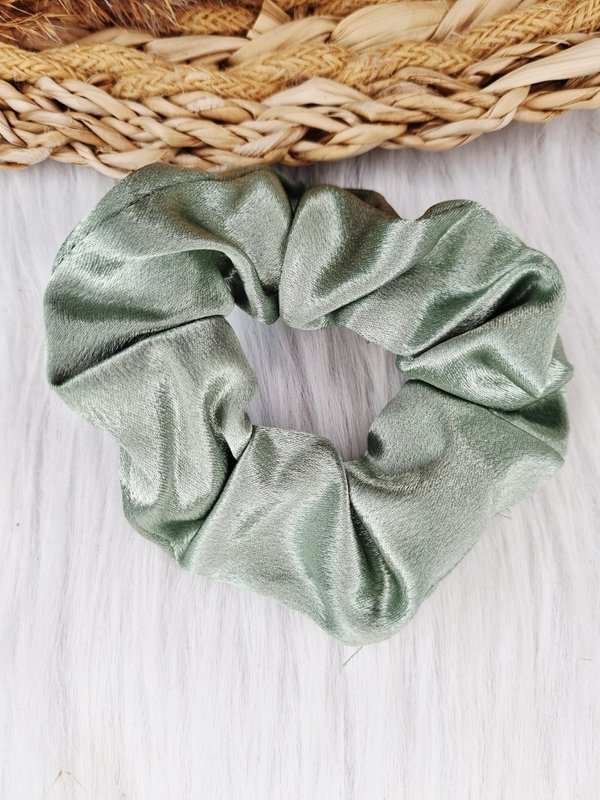 Luxe satijnen scrunchie Sage