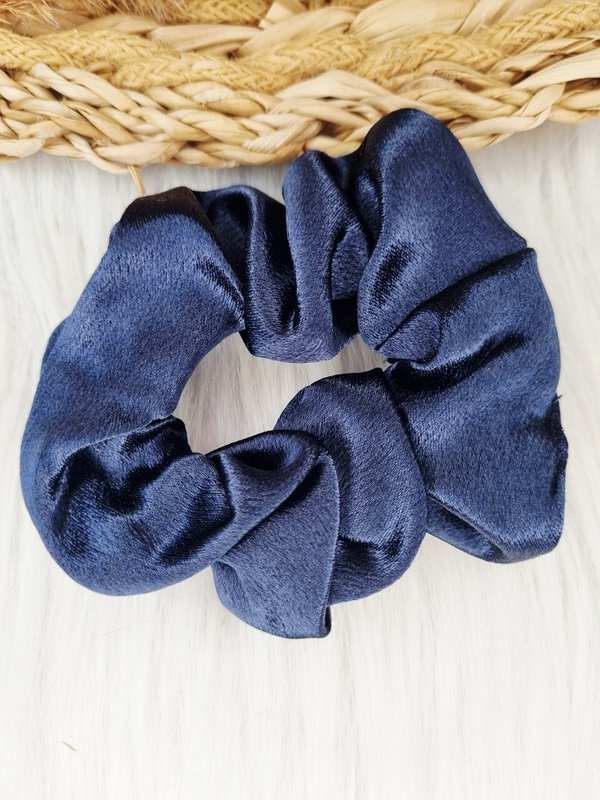 Luxe satijnen scrunchie donkerblauw