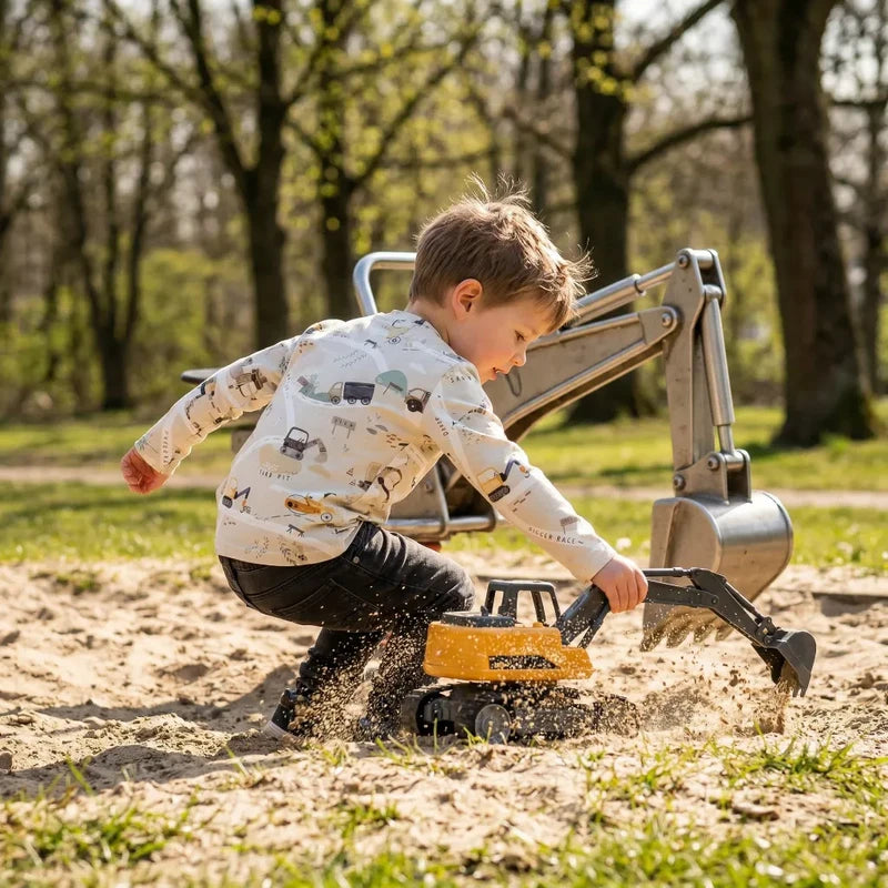 Beige kindershirt met graafmachineprint