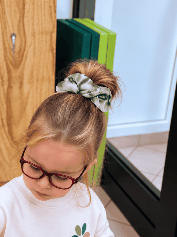 Luxe satijnen scrunchie grijs