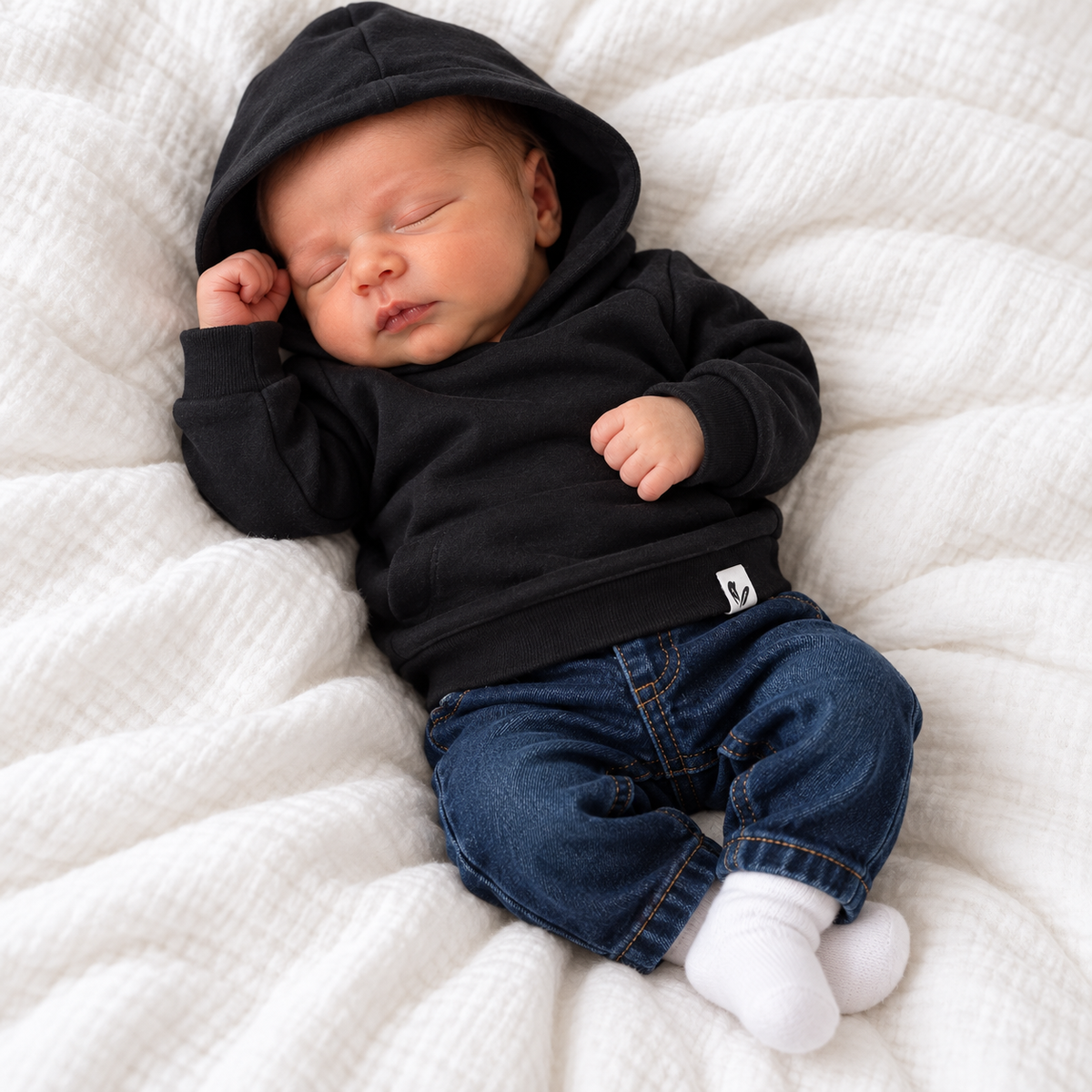 Handgemaakte Baby- en Kinderhoodie – Zwart