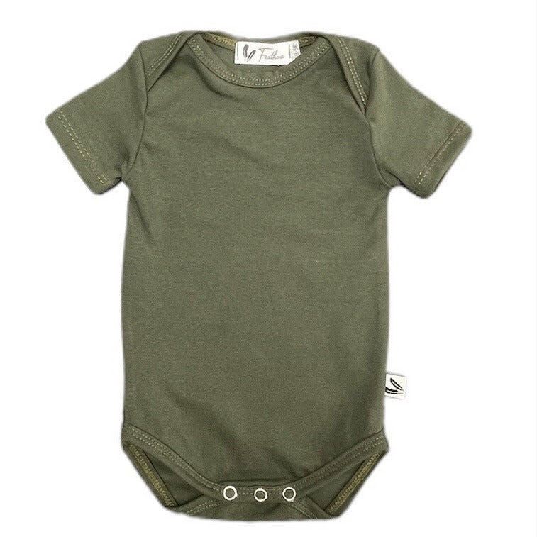 Juniper babyset met rompertje, longsleeve en broekje