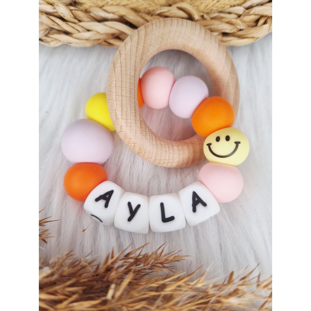 Bijtring met naam Smiley – Babypink