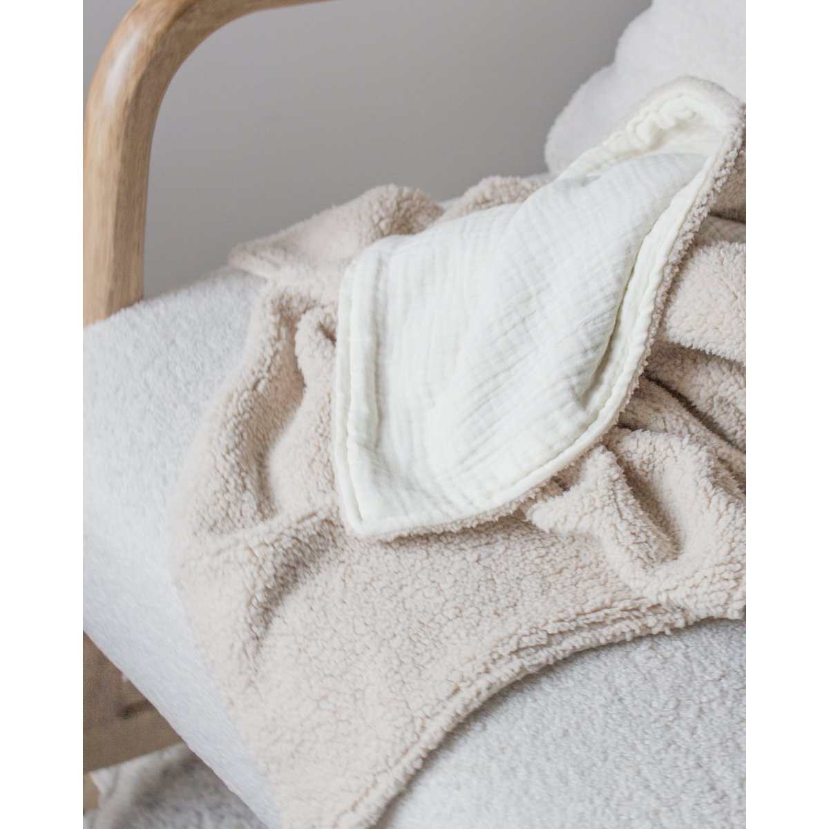 Teddy Wiegdeken en Ledikantdeken – Light Beige